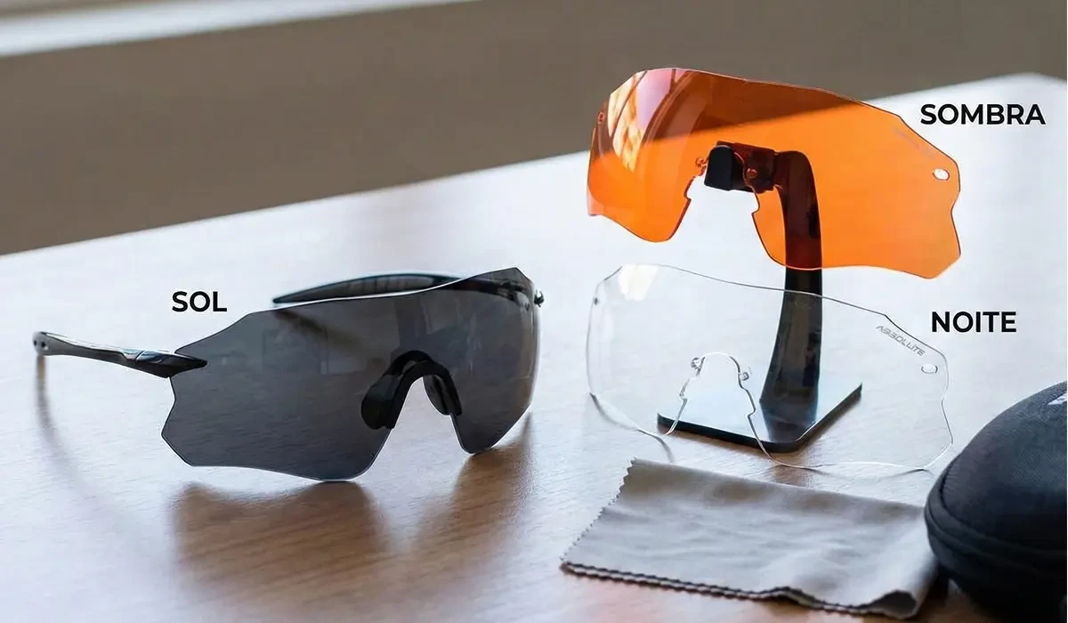 Diferentes tipos de lentes para óculos de ciclismo, mostrando variações para sol, sombra e noite